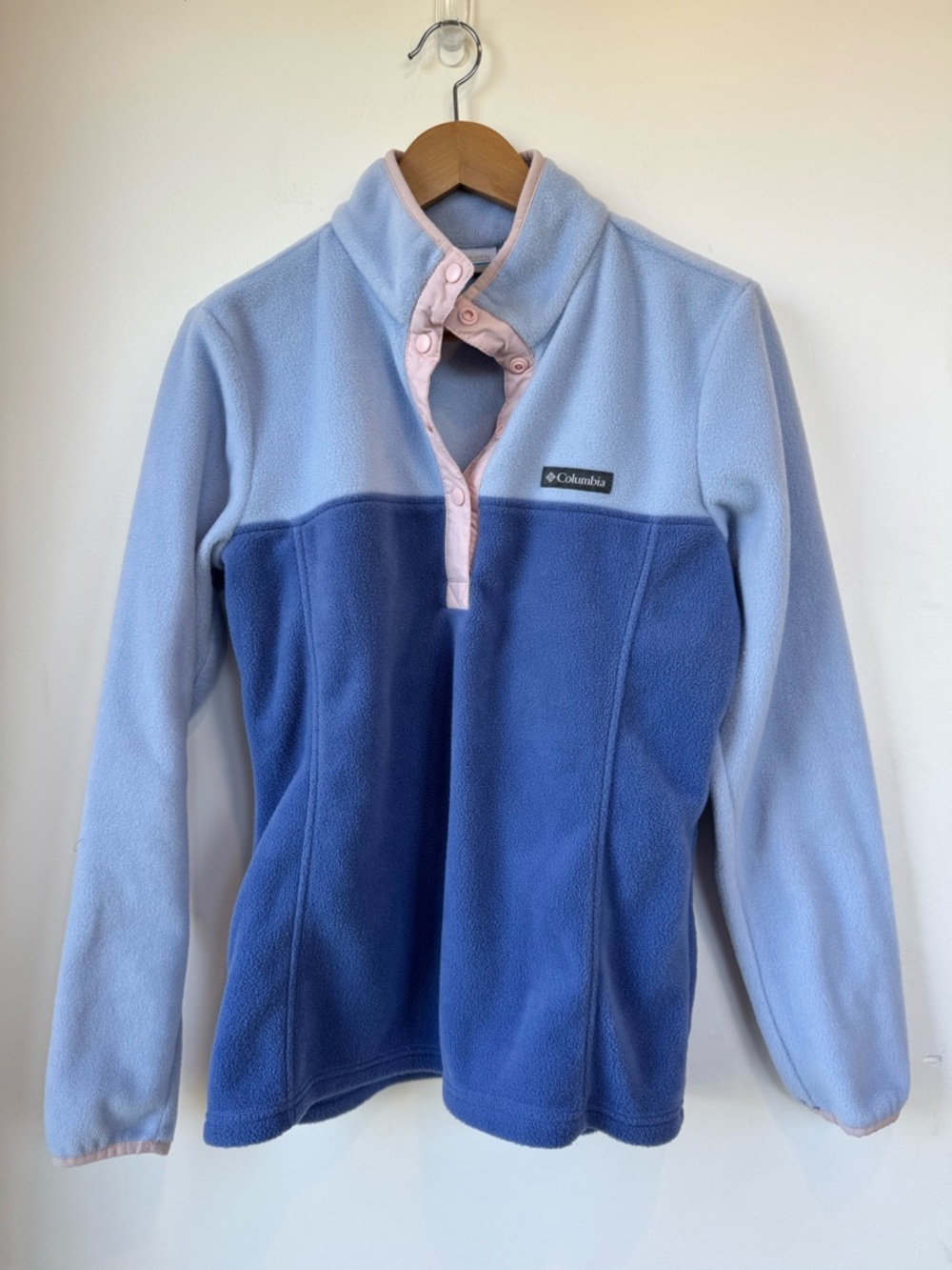 Columbia Girls Light Blue & Royal Blue Fleece Pullover with Pink Placket